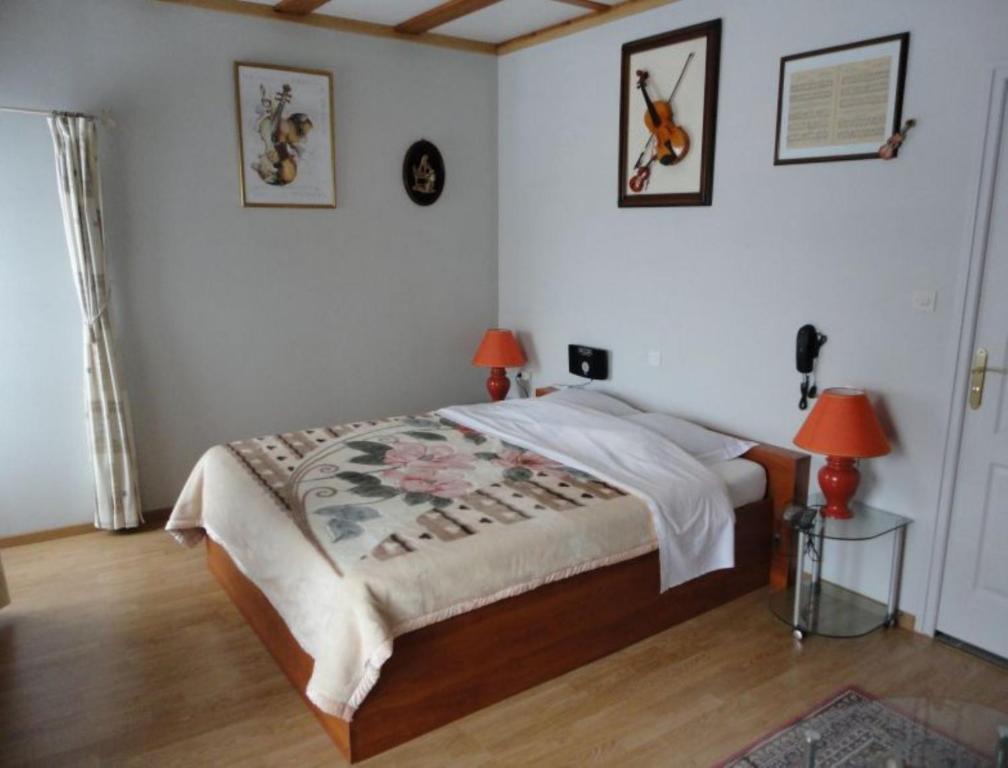 B&B Mirage Frécourt Oda fotoğraf